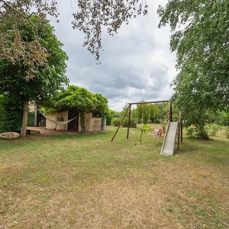 Maison Familiale A 10 Min Du Futuroscope 3*