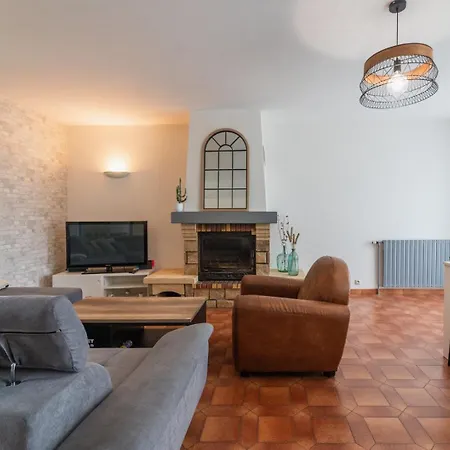 Maison Familiale A 10 Min Du Futuroscope Konukevi Saint-Georges-les-Baillargeaux