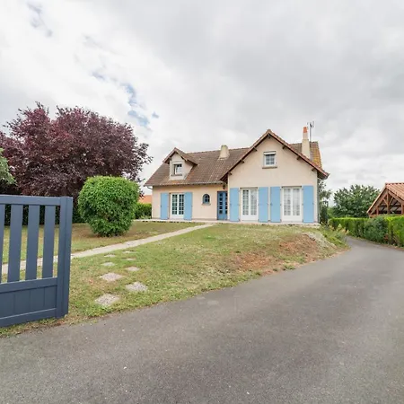 Maison Familiale A 10 Min Du Futuroscope Konukevi